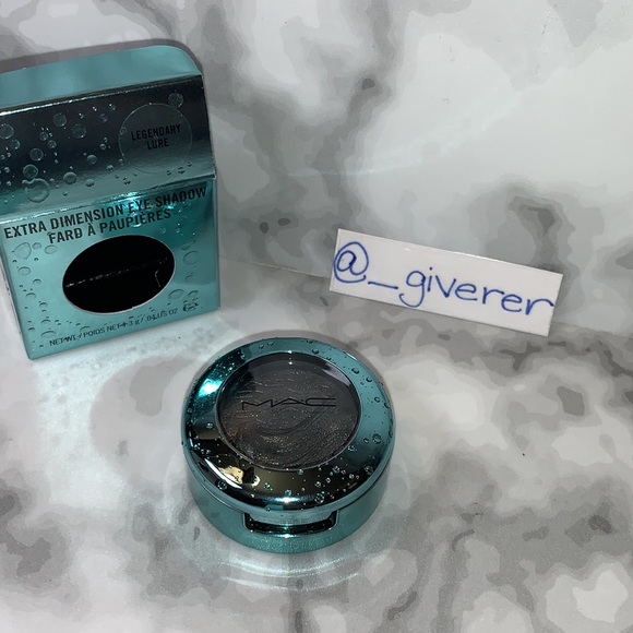 LEGENDARY LURE Alluring Aquatic Extra Dimension Eyeshadow Collection MAC - Picture 6 of 16